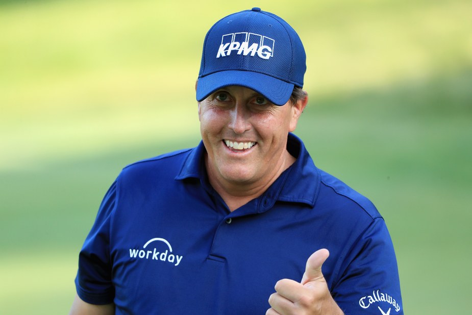 Phil Mickelson Re-ups with Callaway